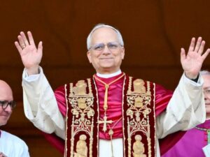 Leone XIV l'americano sul trono di Pietro